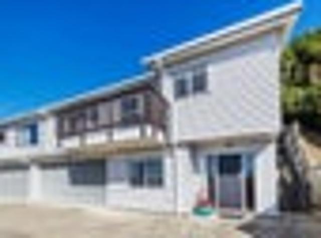 Townhouse for rent in Matata, Wellington