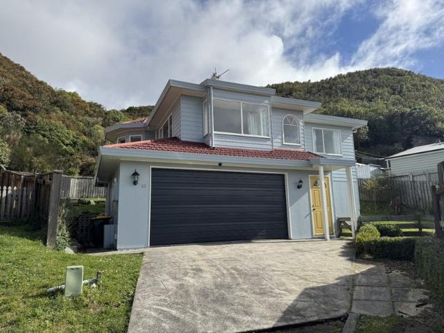 House for rent in Broadmeadows, Wellington