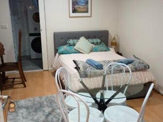 Room for rent in Camerons Creek, Victoria