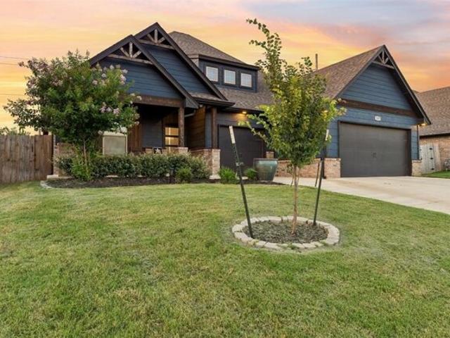 House for sale in Moore House for sale in Moore
