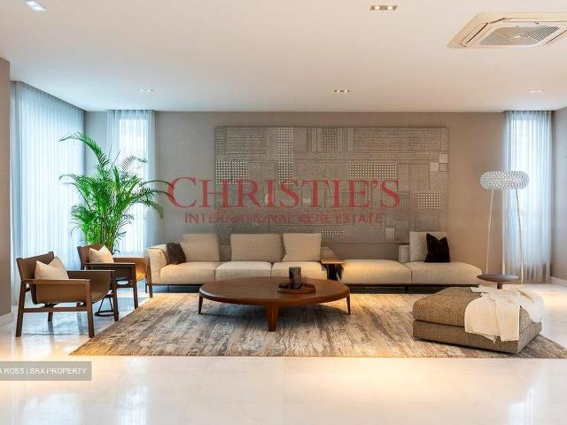 Farm for sale in Marine Parade