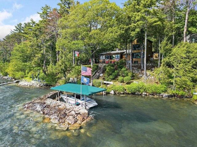 House for sale in New Hampshire
