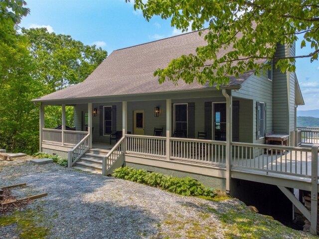 House for sale in Glenville