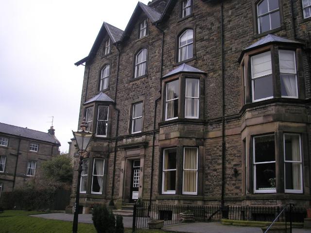 Apartment for rent in Charlesworth, East Midlands