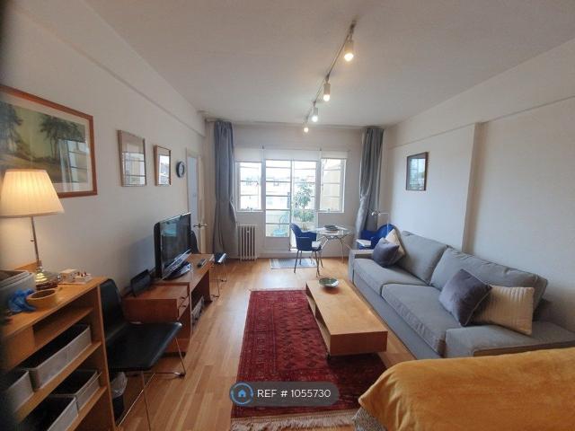 Studio for rent in Royal Borough of Kensington and Chelsea, Greater London