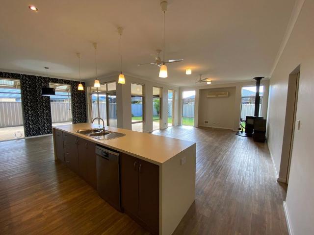 House for rent in Broadwater, Western Australia