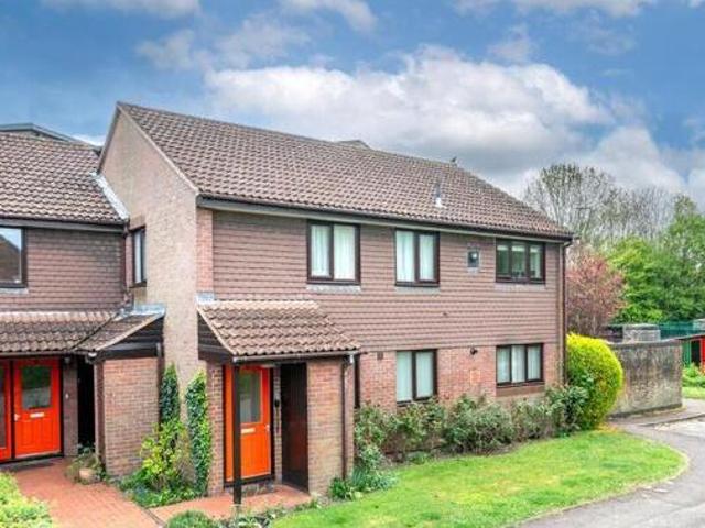 House for sale in Ashlyns Estate, Pouchen End