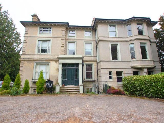 Apartment for rent in Broadwater Down, Sandown Park