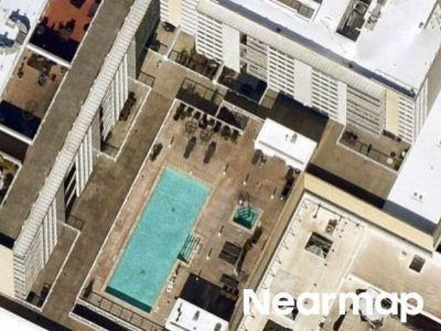 Condo for sale in Oakland, California