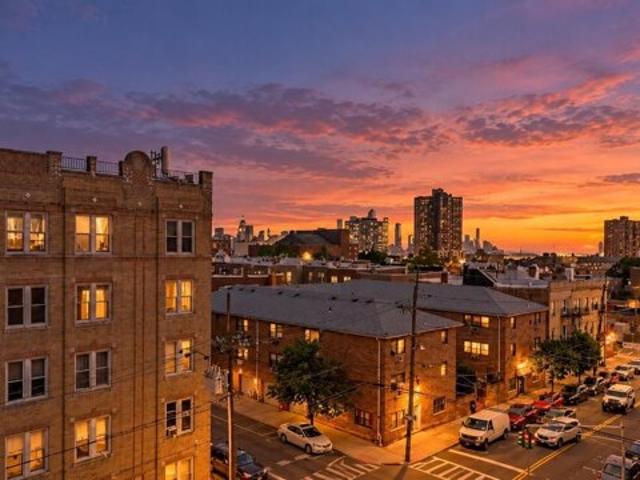 Condo for sale in West New York, Hudson County