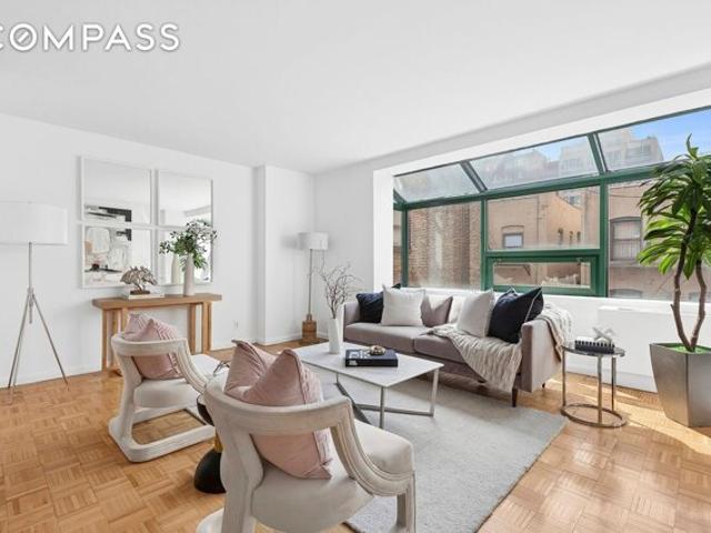 Condo for sale in Arverne, New York