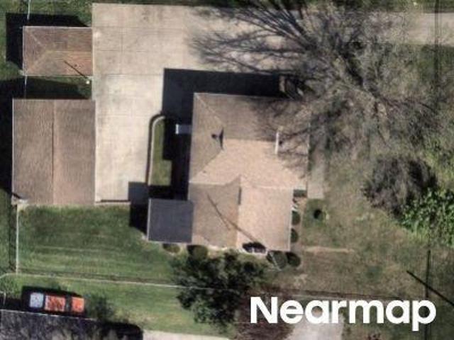 House for sale in Louisville, Ohio