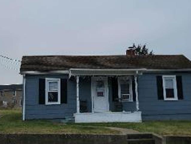 House for sale in Broadway, Virginia