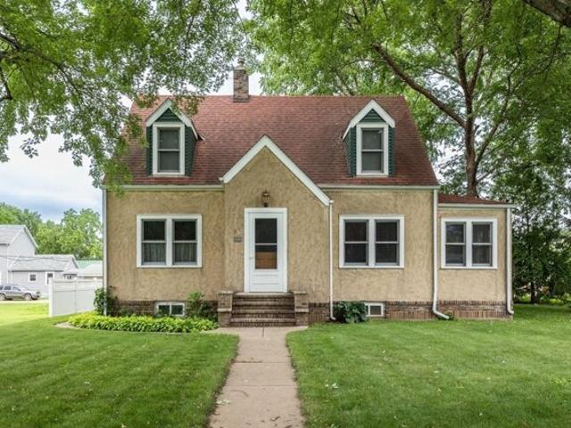 House for sale in Wabasha