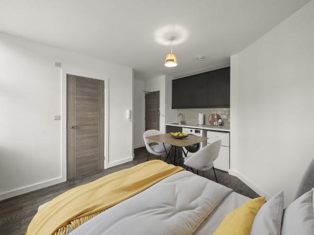 Studio for rent in London Borough of Ealing, Greater London