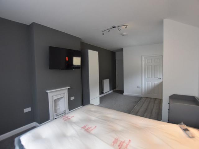 Studio for rent in Peterborough