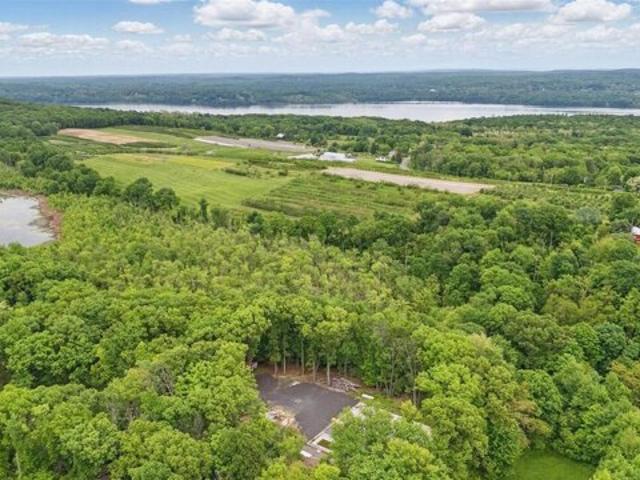 Land for sale in Esopus