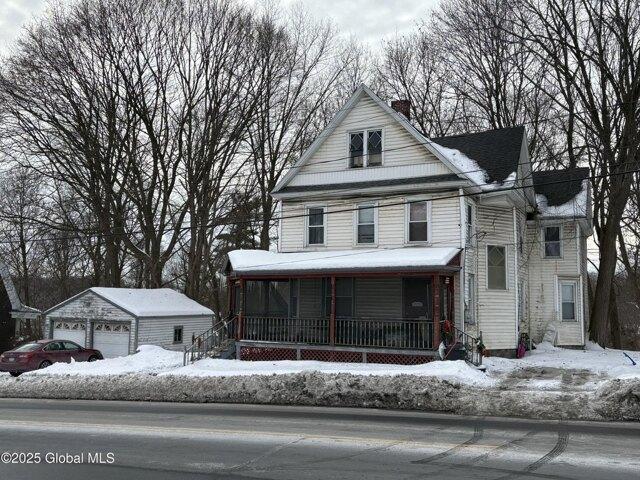 House for sale in Fort Edward