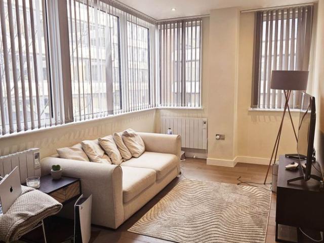 House for rent in Widmore, Greater London