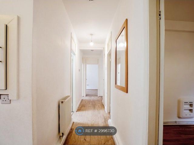House for rent in Haggerston, Greater London