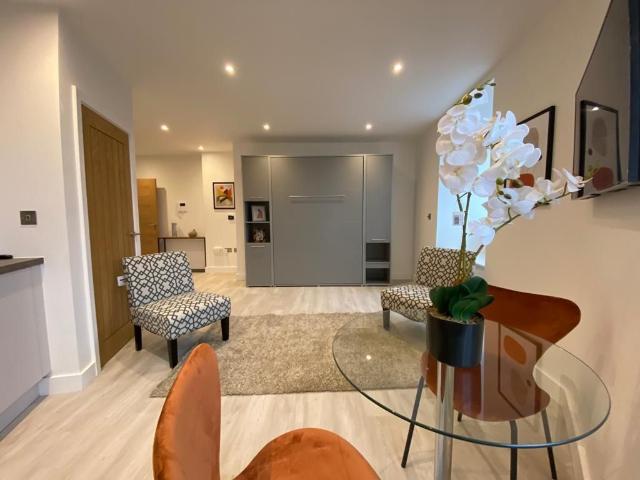Studio for rent in Fishery, Maidenhead