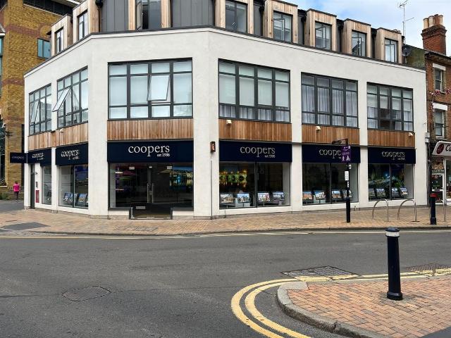 Studio for rent in Fishery, Maidenhead
