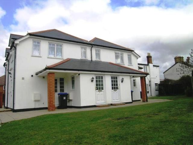 Apartment for rent in Woking, Surrey
