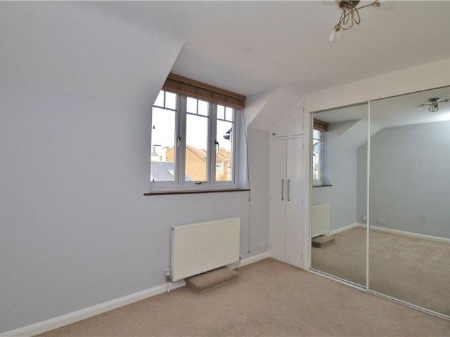 Apartment for rent in Woking, Surrey