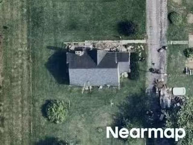 House for sale in Scottsburg