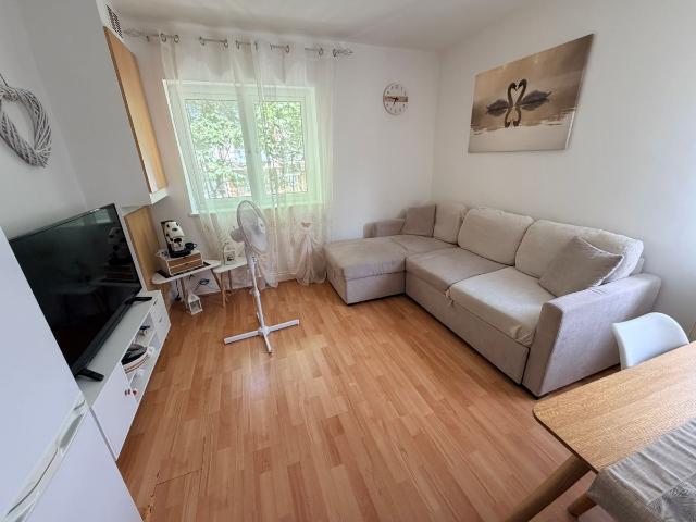 Apartment for rent in London Borough of Ealing, Hanwell