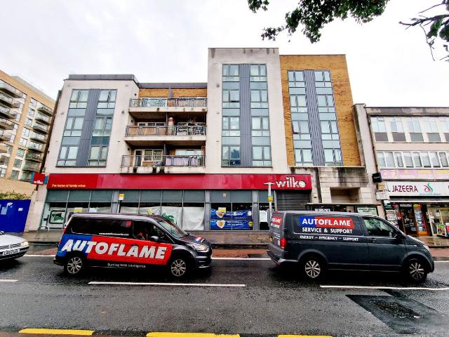 Apartment for rent in London Borough of Ealing, Hanwell