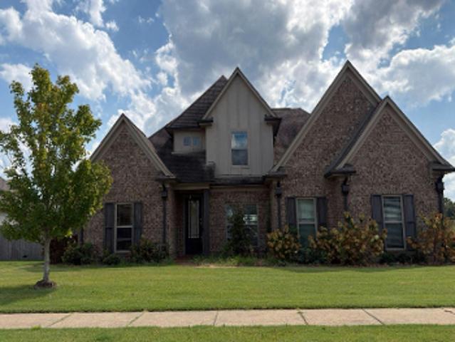 House for sale in Nesbit, Mississippi