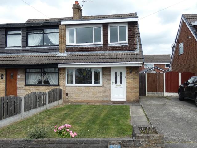 House for rent in Sharoe Green, Higher Bartle