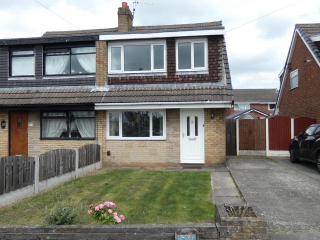 House for rent in Sharoe Green, Preston