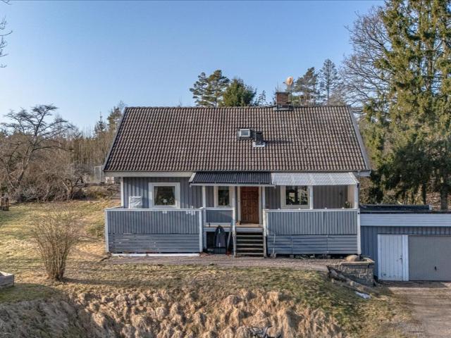 Villa till salu i Brastad, Västra Götaland