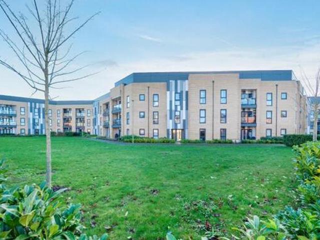 House for sale in Walworth Business Park, Barton Stacey