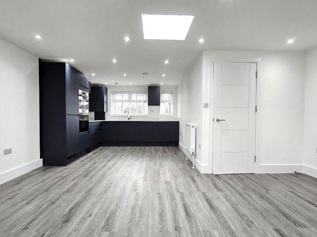 Apartment for rent in London Borough of Lewisham, Brockley