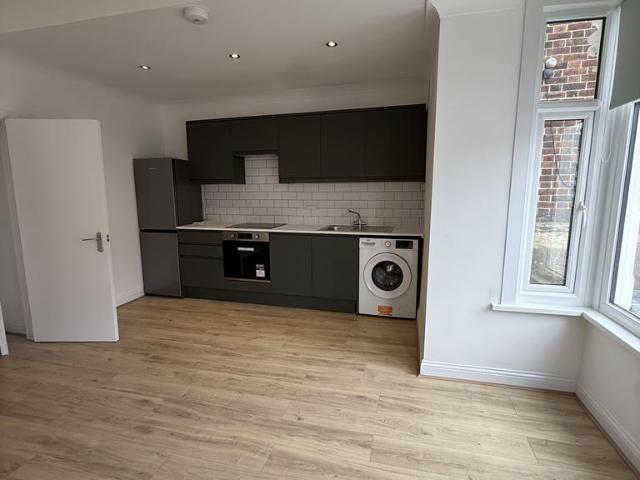 House for rent in London Borough of Lewisham, Brockley