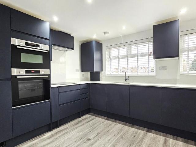 Apartment for rent in London Borough of Lewisham, Brockley