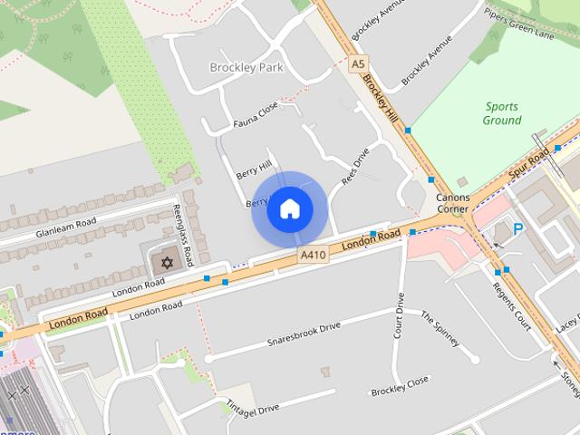 Apartment for rent in Little Stanmore, Greater London