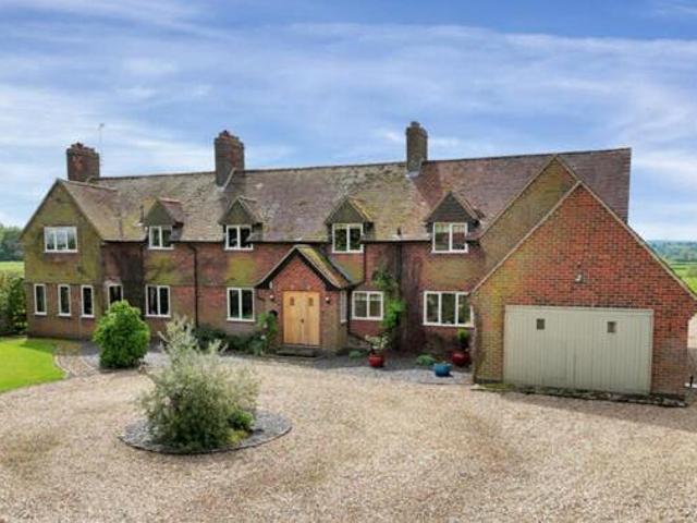 House for sale in Froggatt, East Midlands