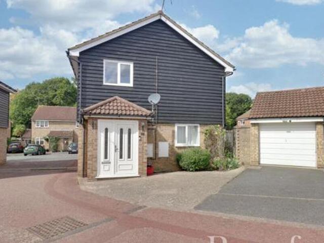 House for sale in Navestock Side, Essex