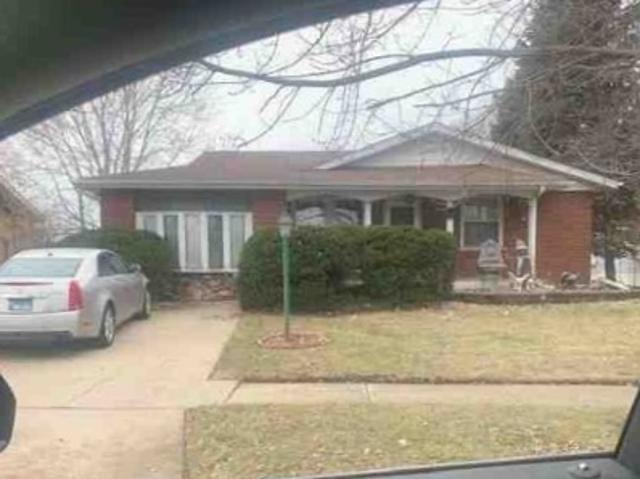 House for sale in Oak Forest, Illinois
