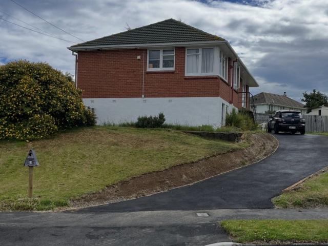 House for rent in Otakou