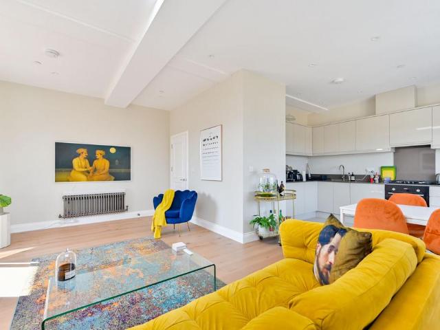 Apartment for rent in Brixton, Greater London