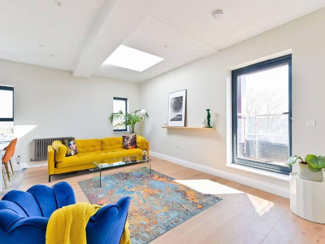 Apartment for rent in Brixton, Greater London