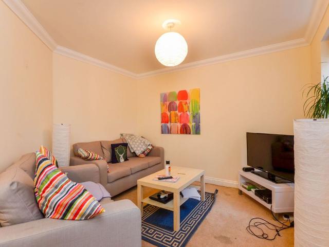 Apartment for rent in Tulse Hill, Greater London