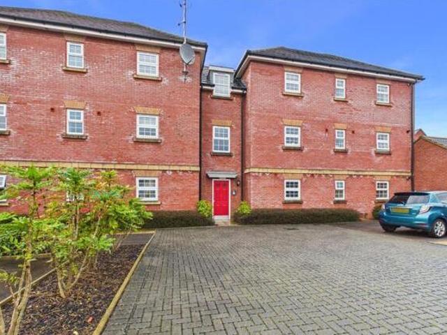House for sale in Gloucester, Gloucestershire