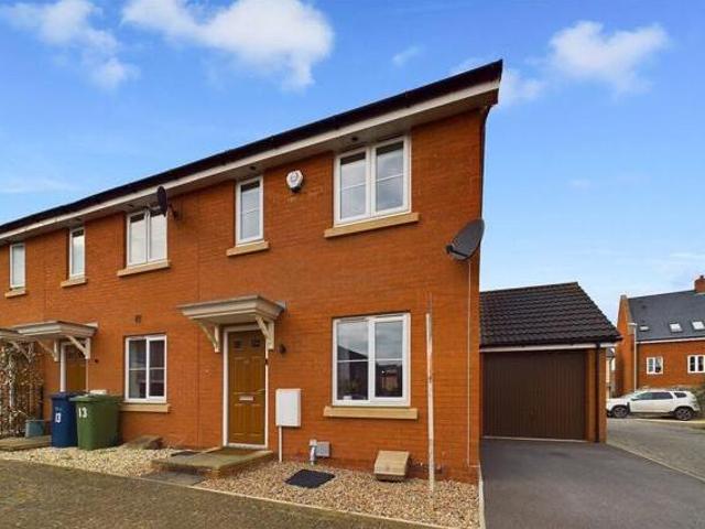 House for sale in Gloucester, Gloucestershire