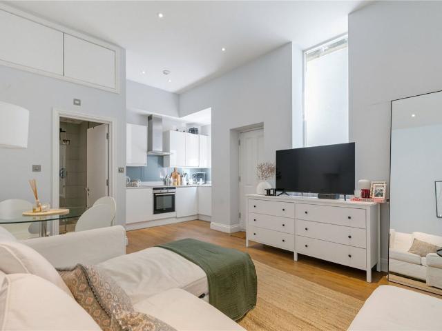 Apartment for rent in London Borough of Wandsworth, Greater London